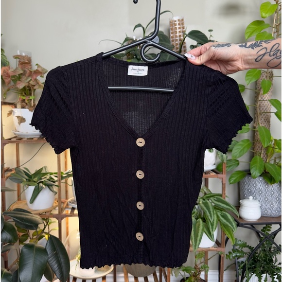 Tops sizes XS-S - Picture 10 of 14